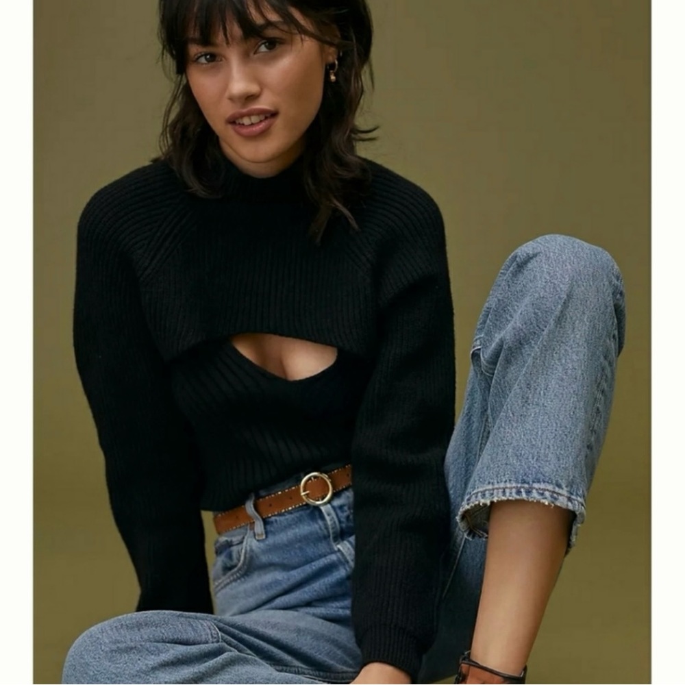 Anthropologie Turtleneck Cut-Out Shrug Set | Size Small